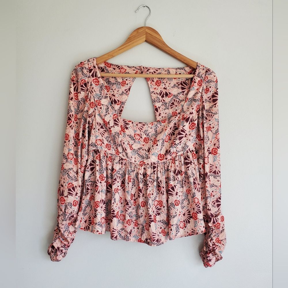 Free People Floral Long Sleeve Polyester Women's Top Key Hole Back Size XS